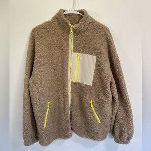 Universal Thread tan teddy zip jacket with neon green accents size medium